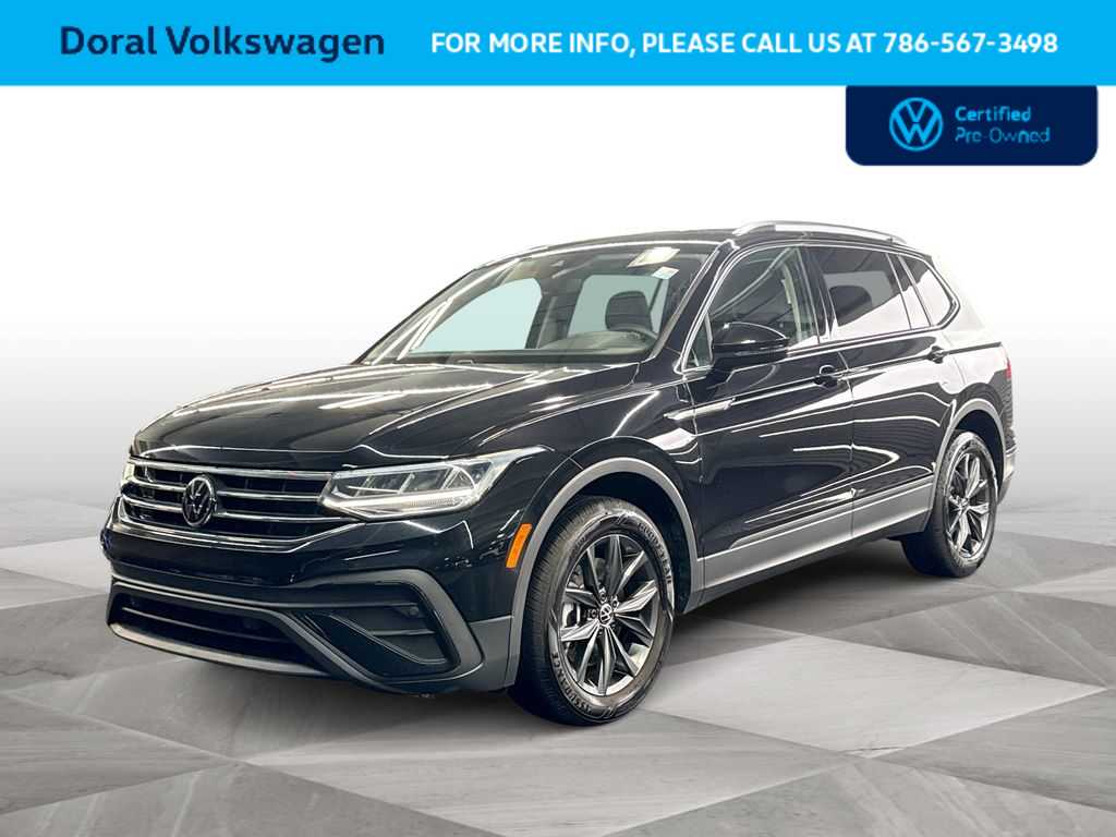 Thumbnail: 2023 Volkswagen Tiguan - 1