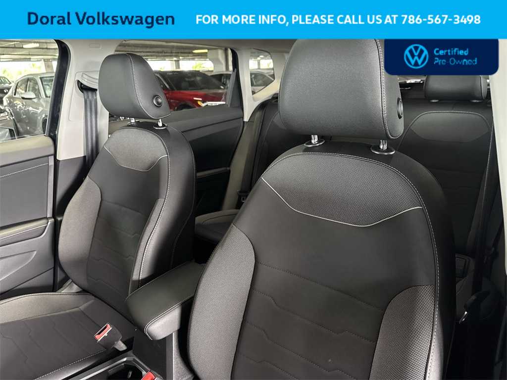 Thumbnail: 2025 Volkswagen Taos - 14