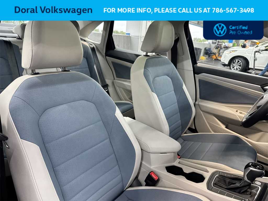 Thumbnail: 2025 Volkswagen Jetta - 27