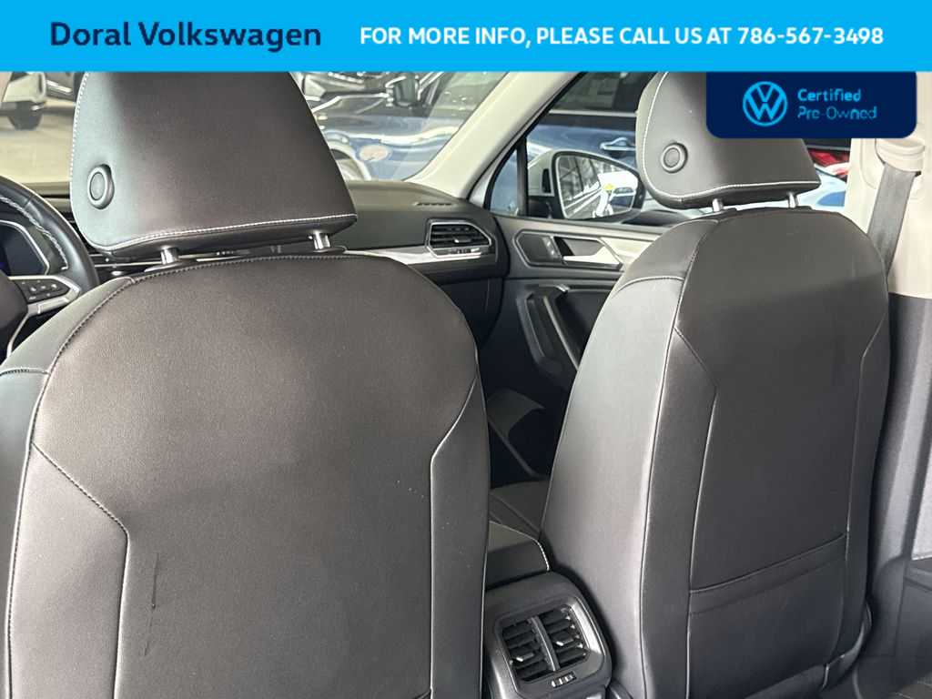 Thumbnail: 2022 Volkswagen Tiguan - 23