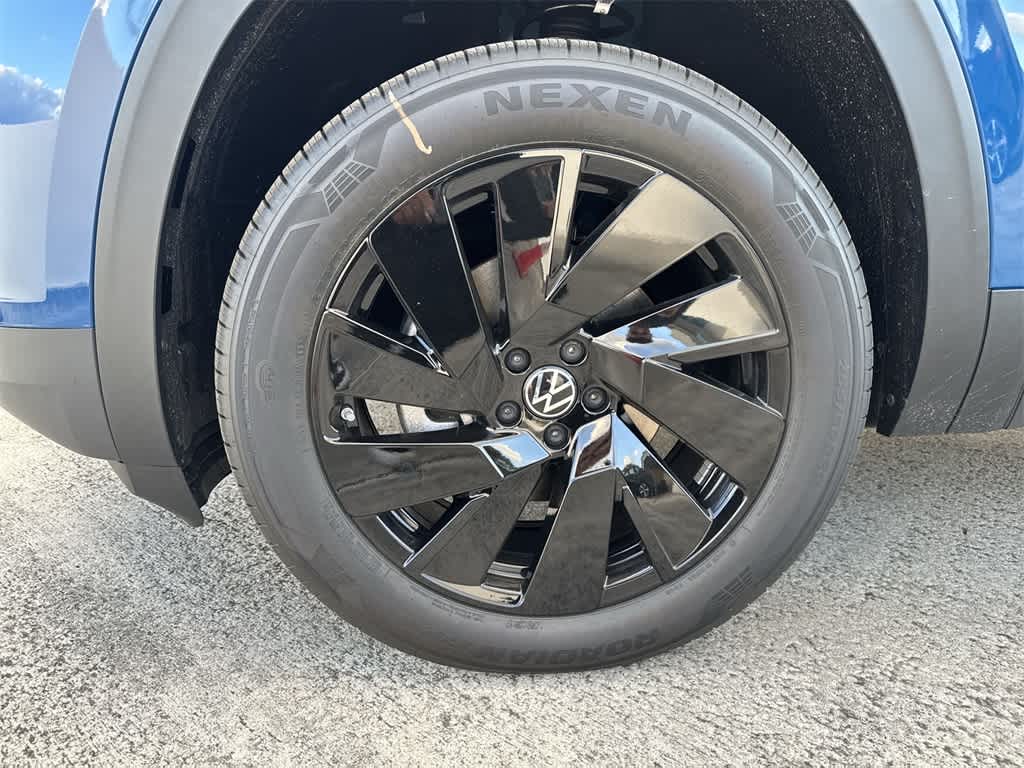 Thumbnail: 2026 Volkswagen Atlas - 10