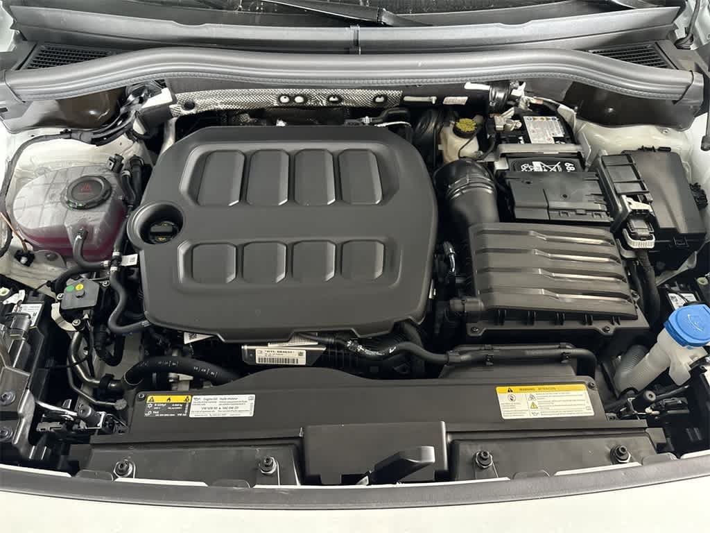 Thumbnail: 2026 Volkswagen Tiguan - 12