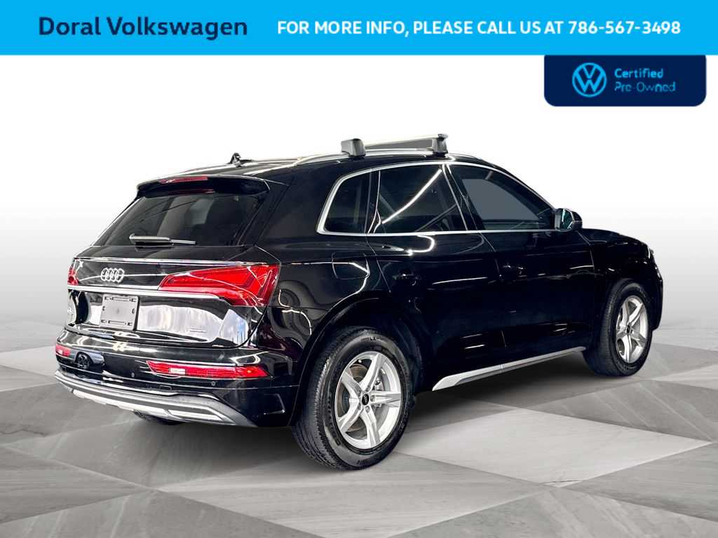 Thumbnail: 2023 Audi Q5 - 8