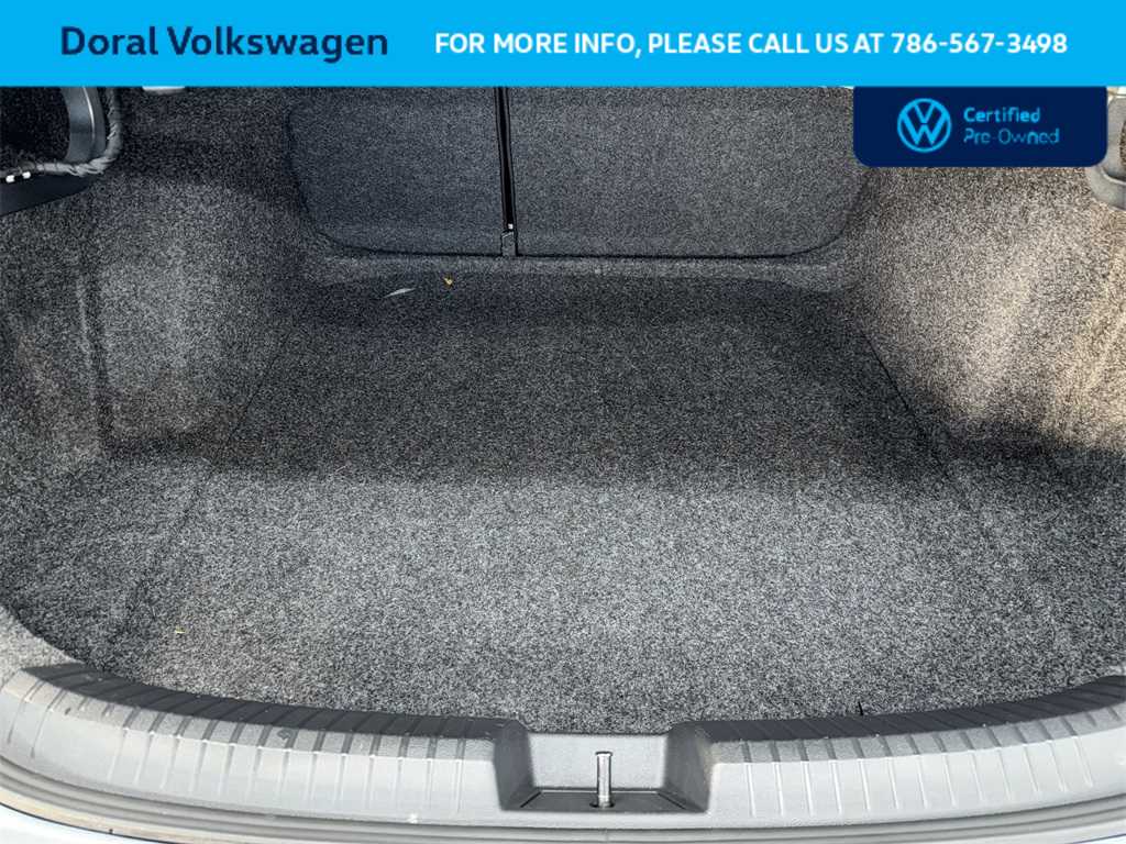 Thumbnail: 2025 Volkswagen Jetta - 25