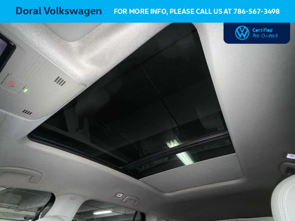 Thumbnail: 2024 Volkswagen Atlas - 17