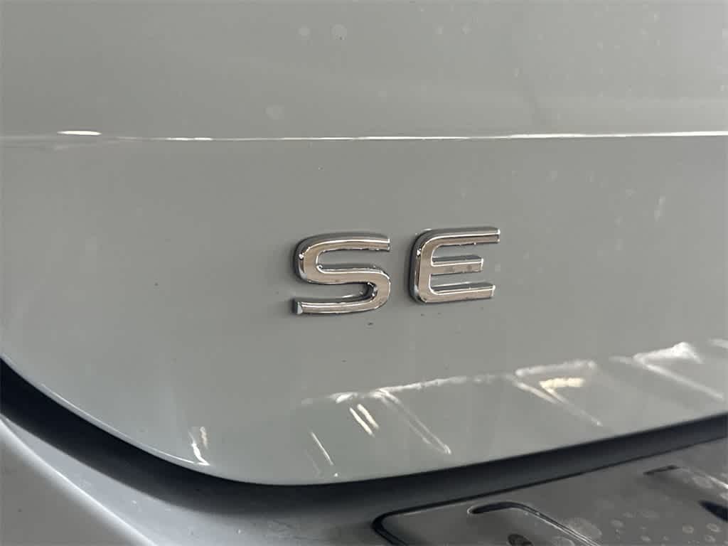 Thumbnail: 2025 Volkswagen Taos - 10
