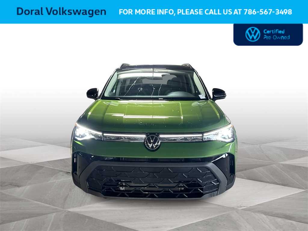 Thumbnail: 2025 Volkswagen Taos - 3