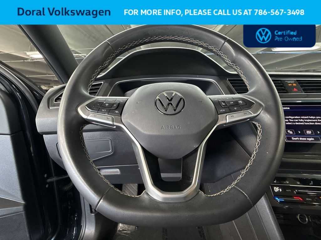 Thumbnail: 2023 Volkswagen Tiguan - 15