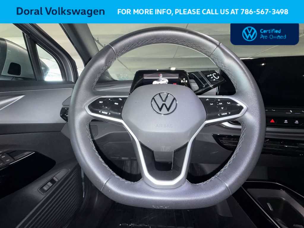 Thumbnail: 2023 Volkswagen ID.4 - 15