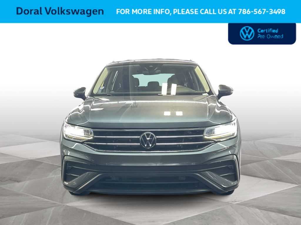 Thumbnail: 2024 Volkswagen Tiguan - 3