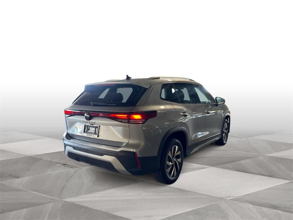 Thumbnail: 2025 Volkswagen Tiguan - 8