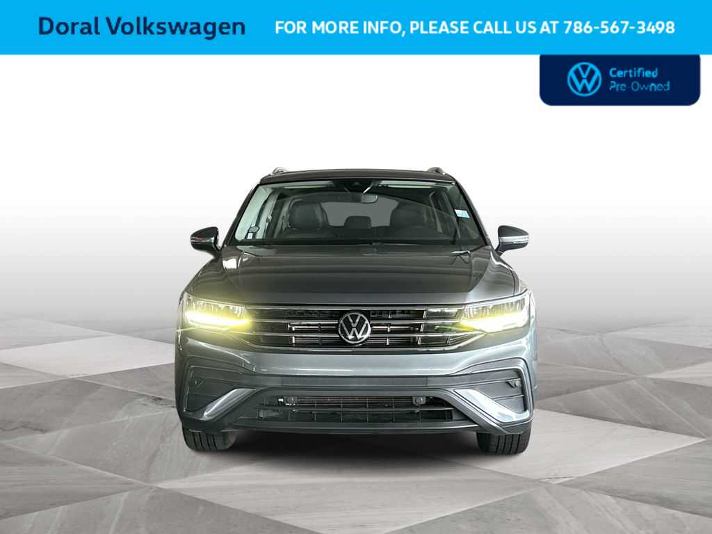 Thumbnail: 2023 Volkswagen Tiguan - 3