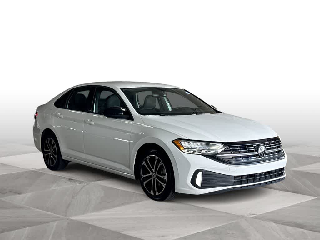 Thumbnail: 2023 Volkswagen Jetta - 2
