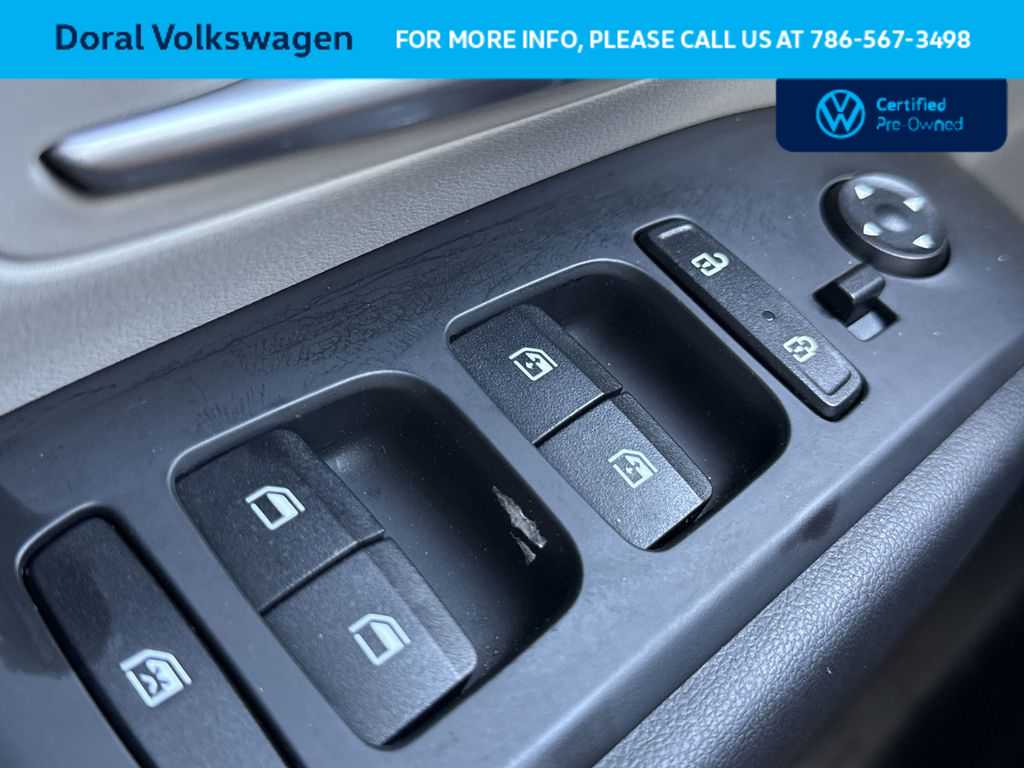 Thumbnail: 2023 Hyundai Tucson - 17