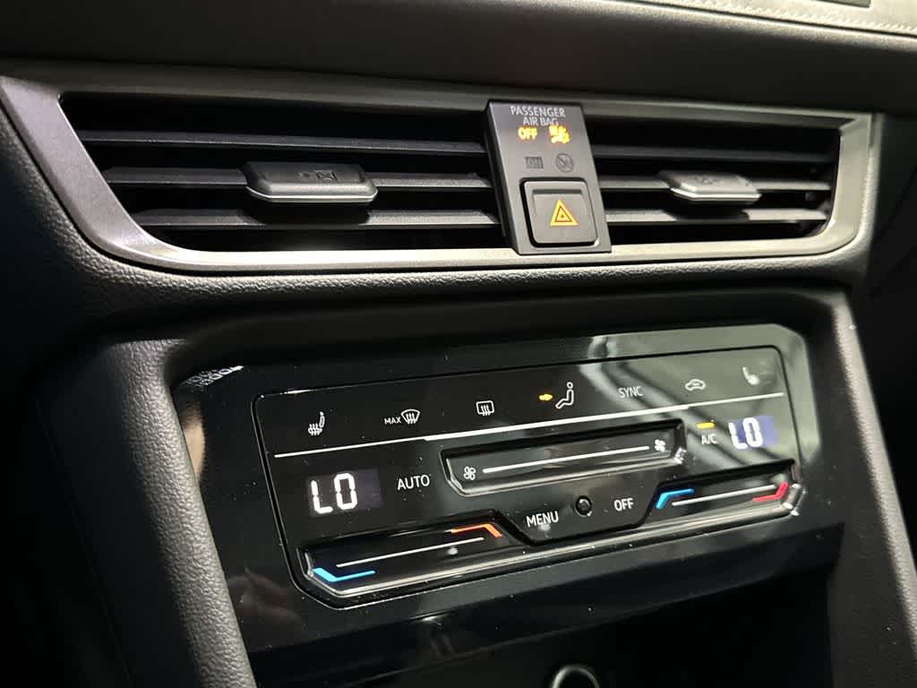 Thumbnail: 2026 Volkswagen Taos - 20