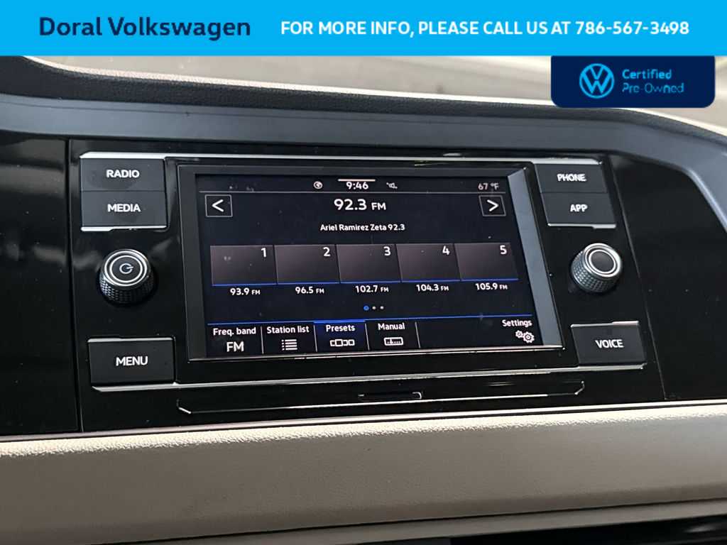 Thumbnail: 2024 Volkswagen Jetta - 18