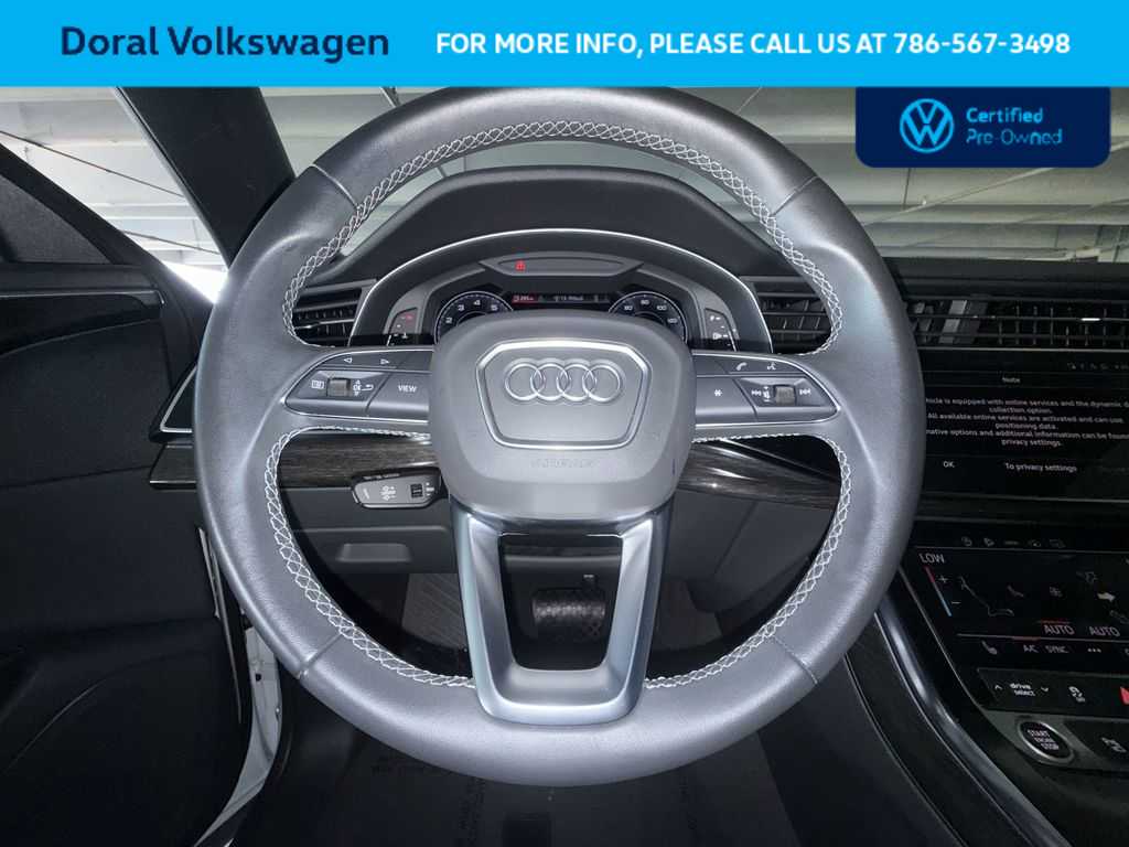 Thumbnail: 2023 Audi Q8 - 15