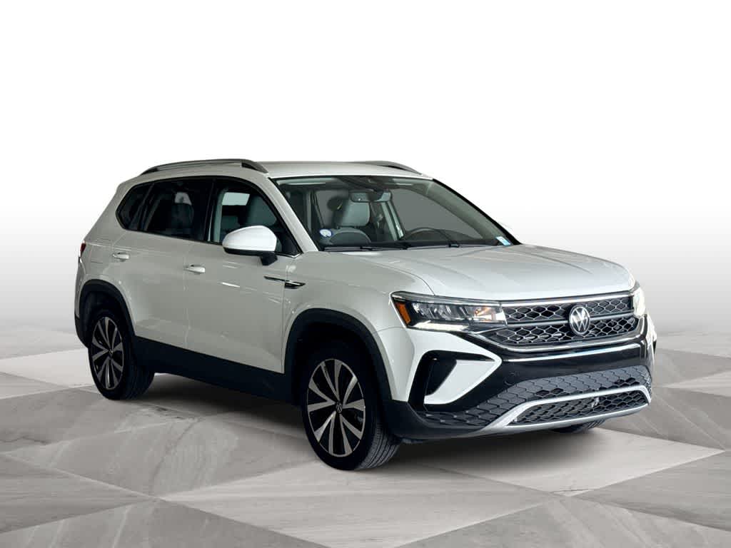 Thumbnail: 2024 Volkswagen Taos - 2