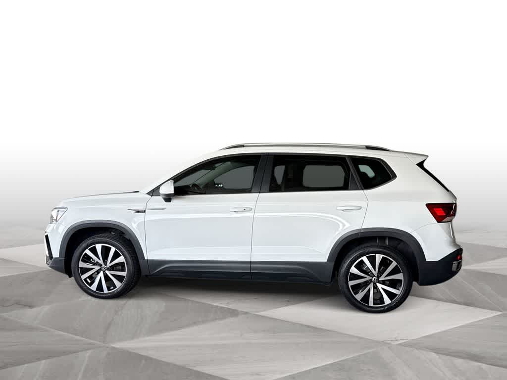 Thumbnail: 2023 Volkswagen Taos - 5