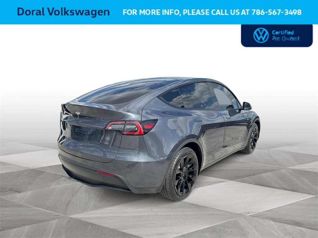 Thumbnail: 2022 Tesla Model Y - 8