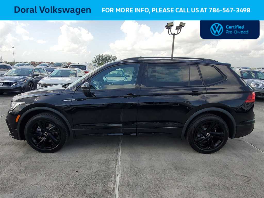 Thumbnail: 2023 Volkswagen Tiguan - 16