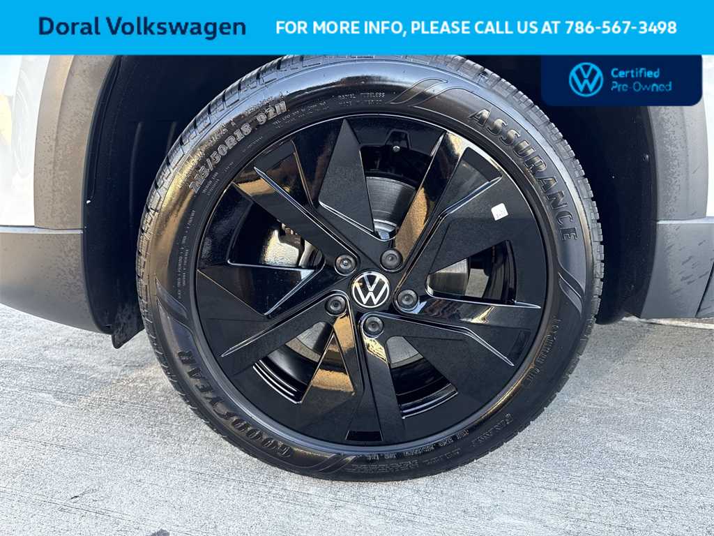 Thumbnail: 2025 Volkswagen Taos - 10