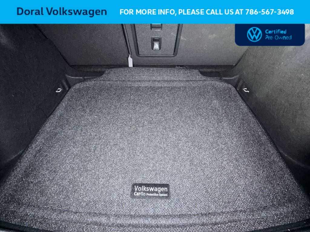 Thumbnail: 2025 Volkswagen Taos - 25