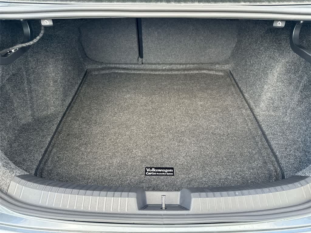 Thumbnail: 2026 Volkswagen Jetta - 25