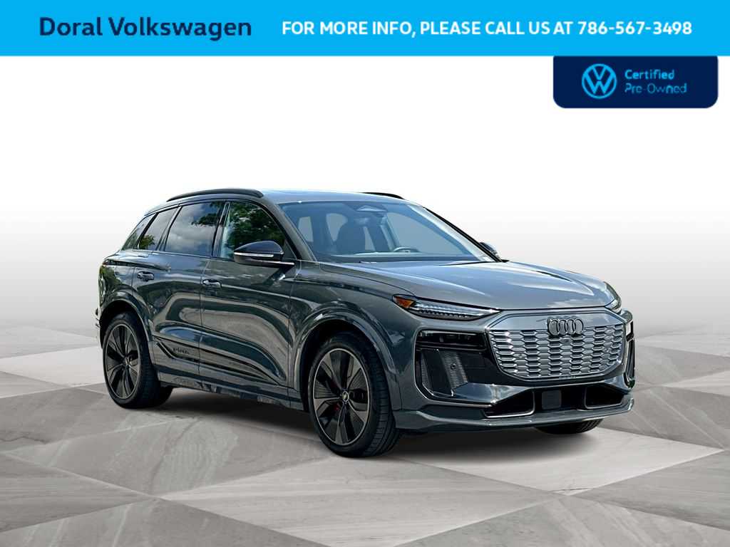 Thumbnail: 2025 Audi SQ6 e-tron - 2