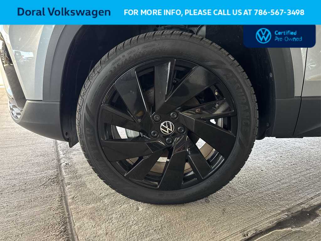 Thumbnail: 2024 Volkswagen Taos - 10