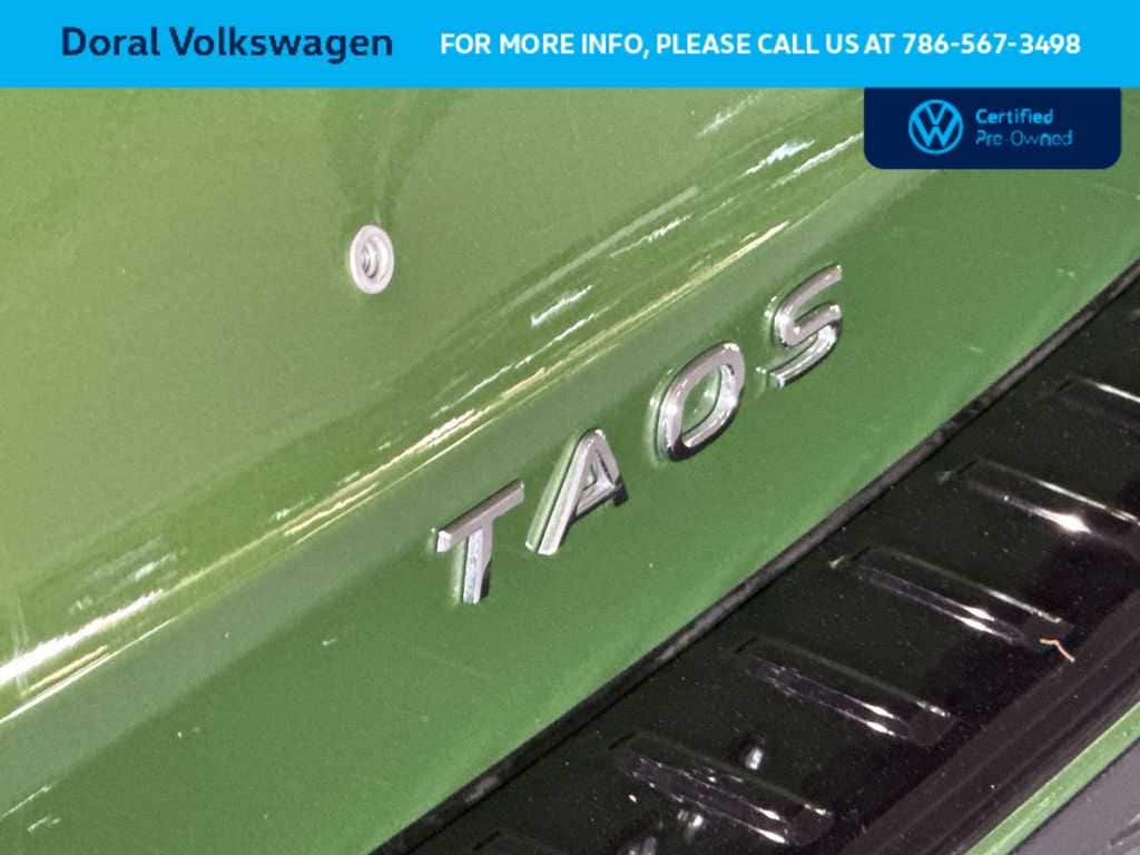 Thumbnail: 2025 Volkswagen Taos - 10