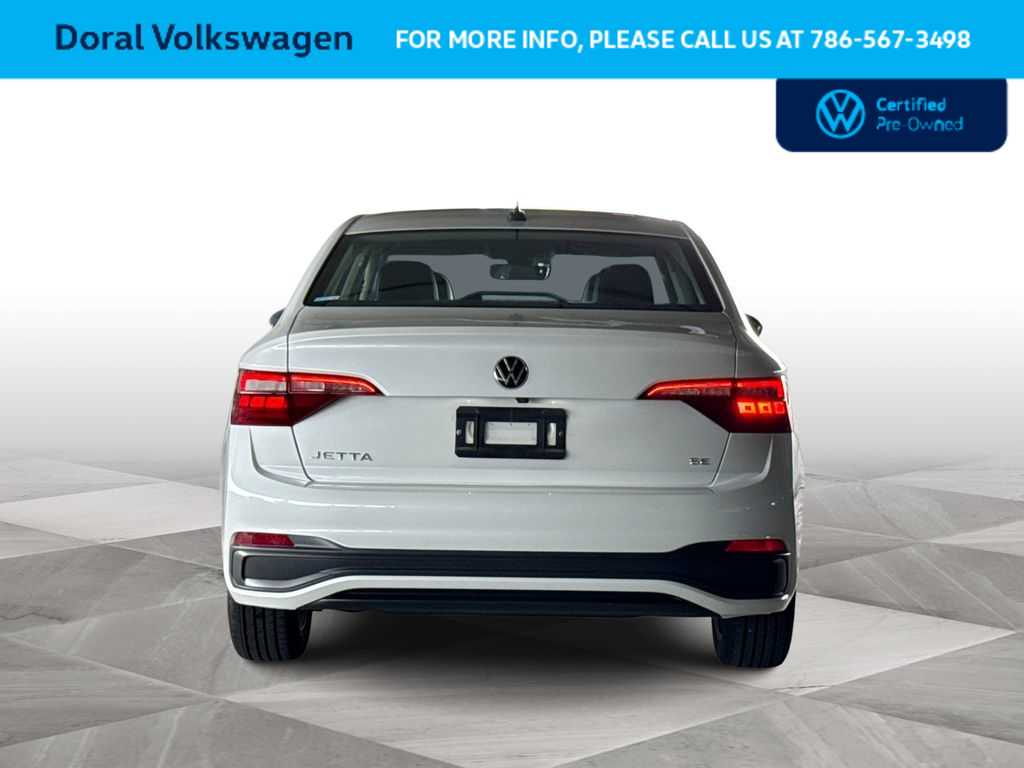 Thumbnail: 2023 Volkswagen Jetta - 7