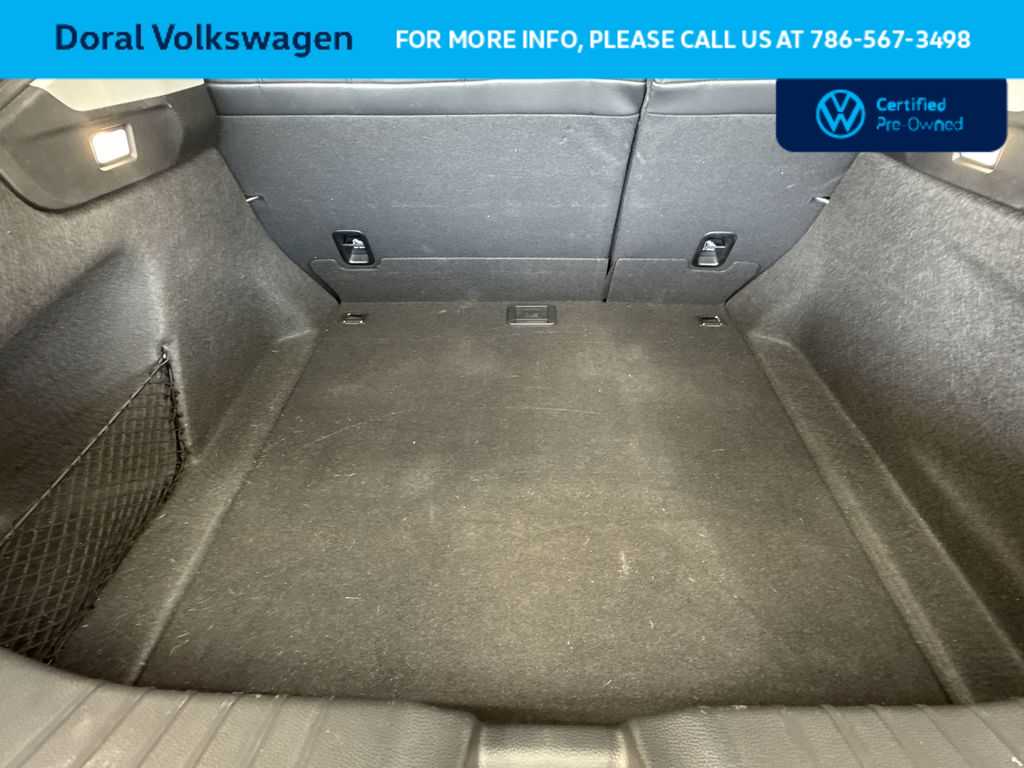 Thumbnail: 2023 Acura Integra - 25