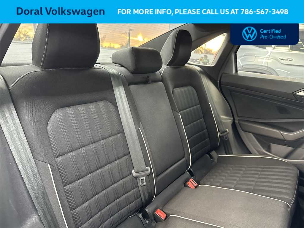 Thumbnail: 2024 Volkswagen Jetta - 26