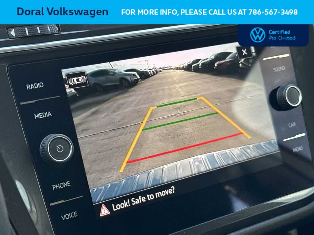 Thumbnail: 2023 Volkswagen Tiguan - 19