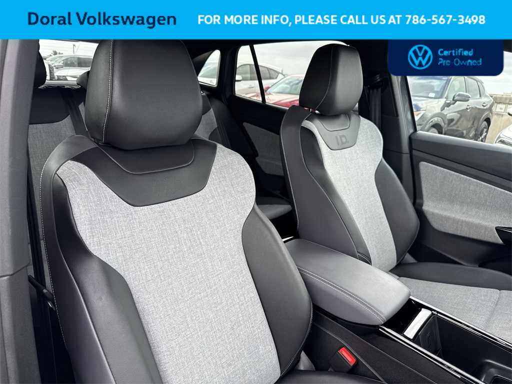 Thumbnail: 2023 Volkswagen ID.4 - 27
