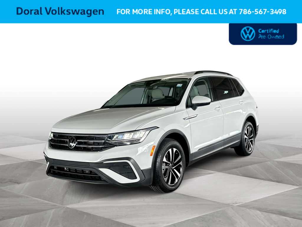 Thumbnail: 2023 Volkswagen Tiguan - 1