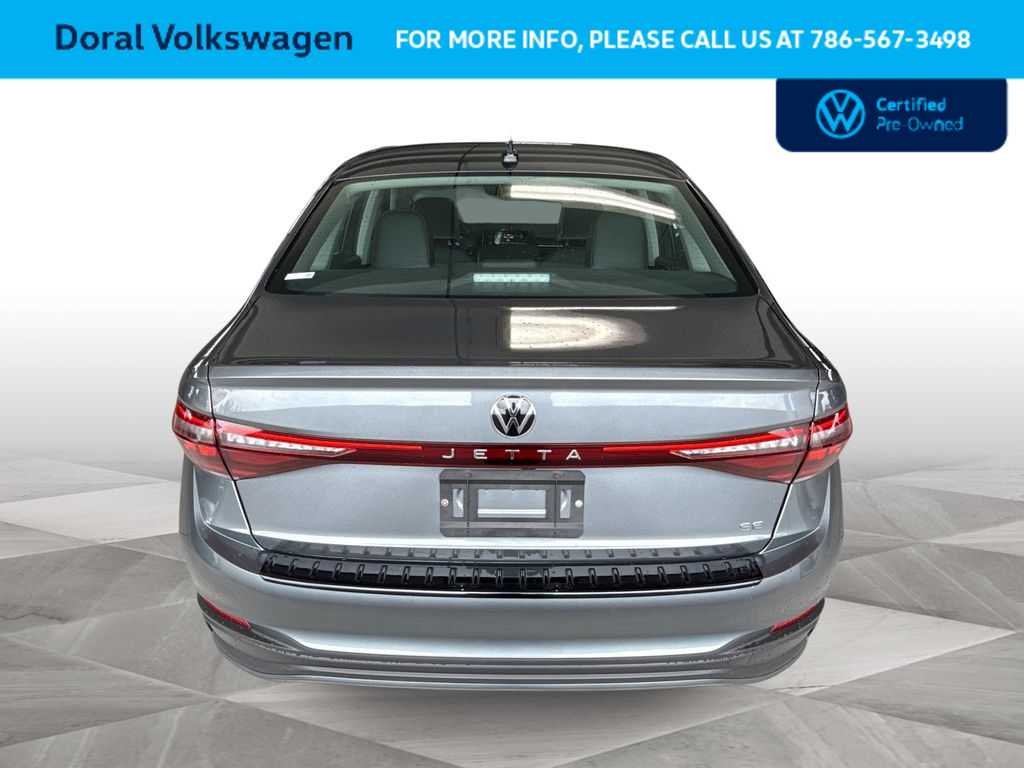2025 Volkswagen Jetta SE - Photo 7