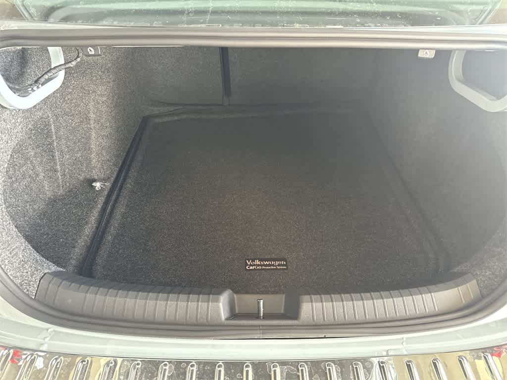 Thumbnail: 2026 Volkswagen Jetta - 25