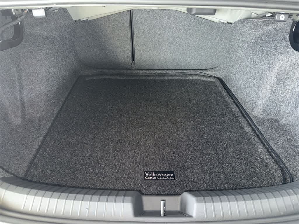 Thumbnail: 2026 Volkswagen Jetta - 25