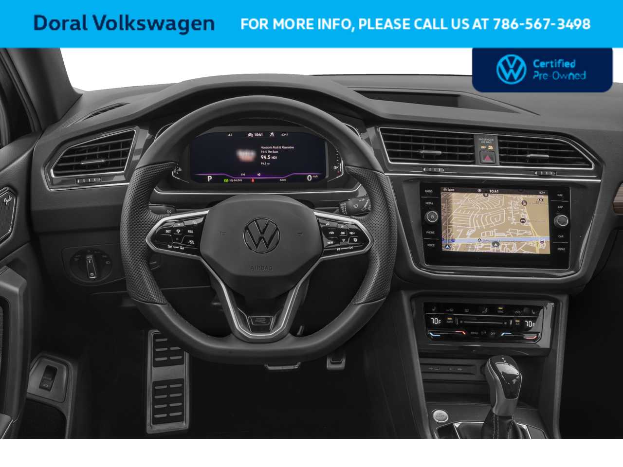 Thumbnail: 2022 Volkswagen Tiguan - 4