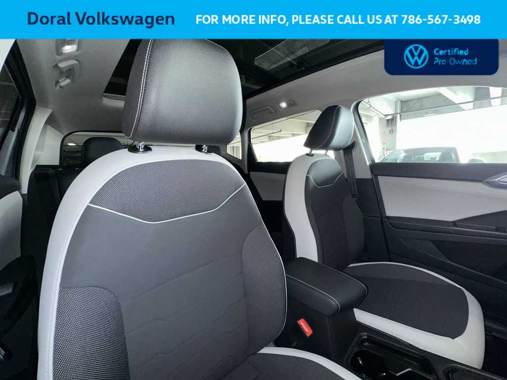 Thumbnail: 2025 Volkswagen Taos - 27