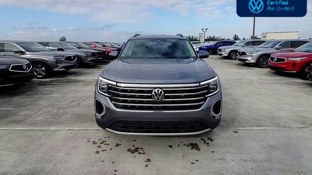 Thumbnail: 2024 Volkswagen Atlas - 3