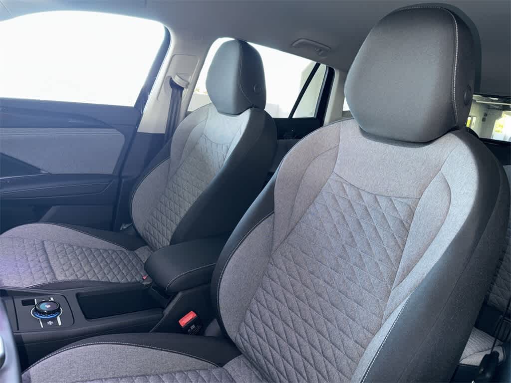 Thumbnail: 2026 Volkswagen Tiguan - 14