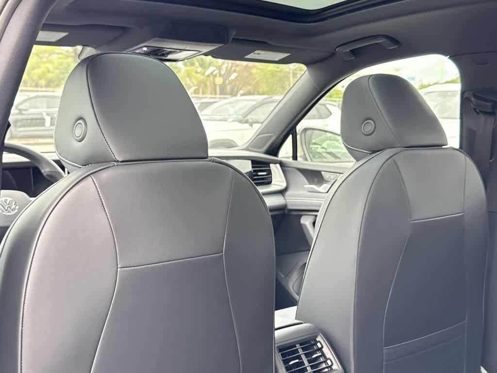 Thumbnail: 2026 Volkswagen Tiguan - 23