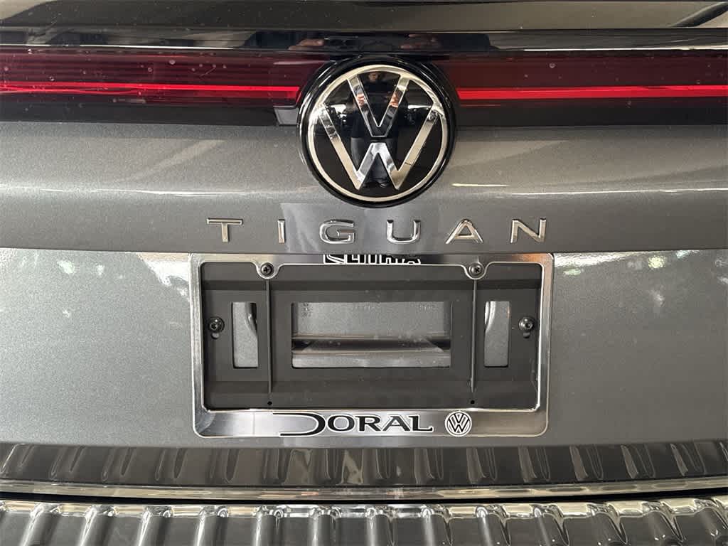 Thumbnail: 2026 Volkswagen Tiguan - 10