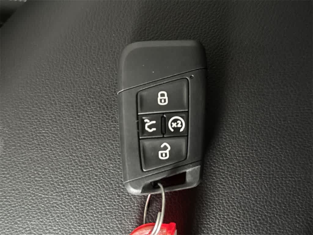 Thumbnail: 2026 Volkswagen Jetta - 28