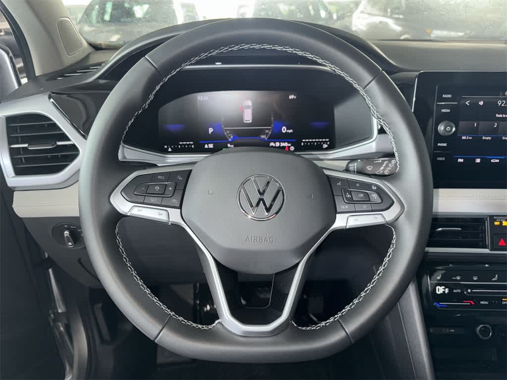 Thumbnail: 2026 Volkswagen Taos - 15