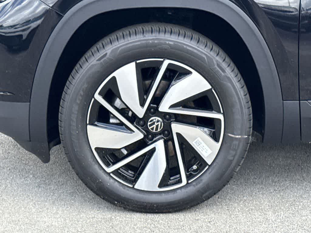 Thumbnail: 2026 Volkswagen Atlas - 11