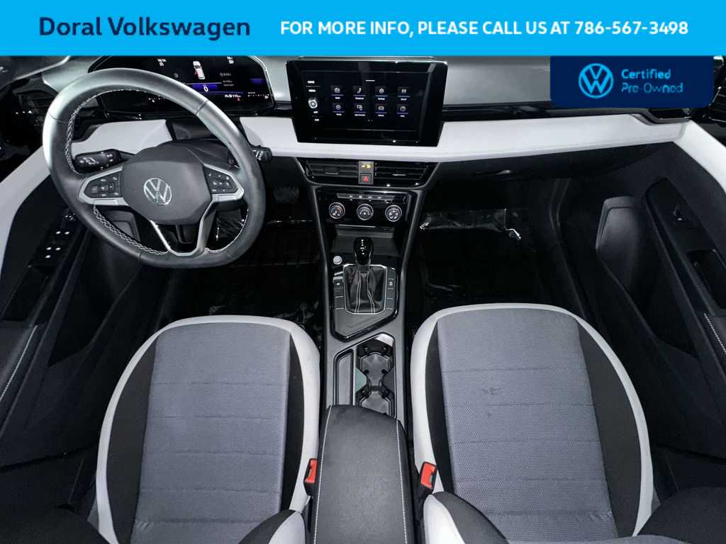 Thumbnail: 2025 Volkswagen Taos - 24